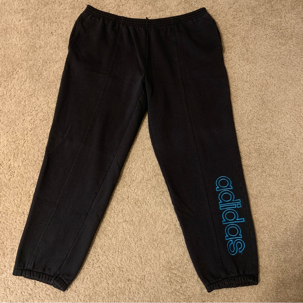 Vintage Adidas Silver Tag Embroidered Men’s Sweatpants Size Large